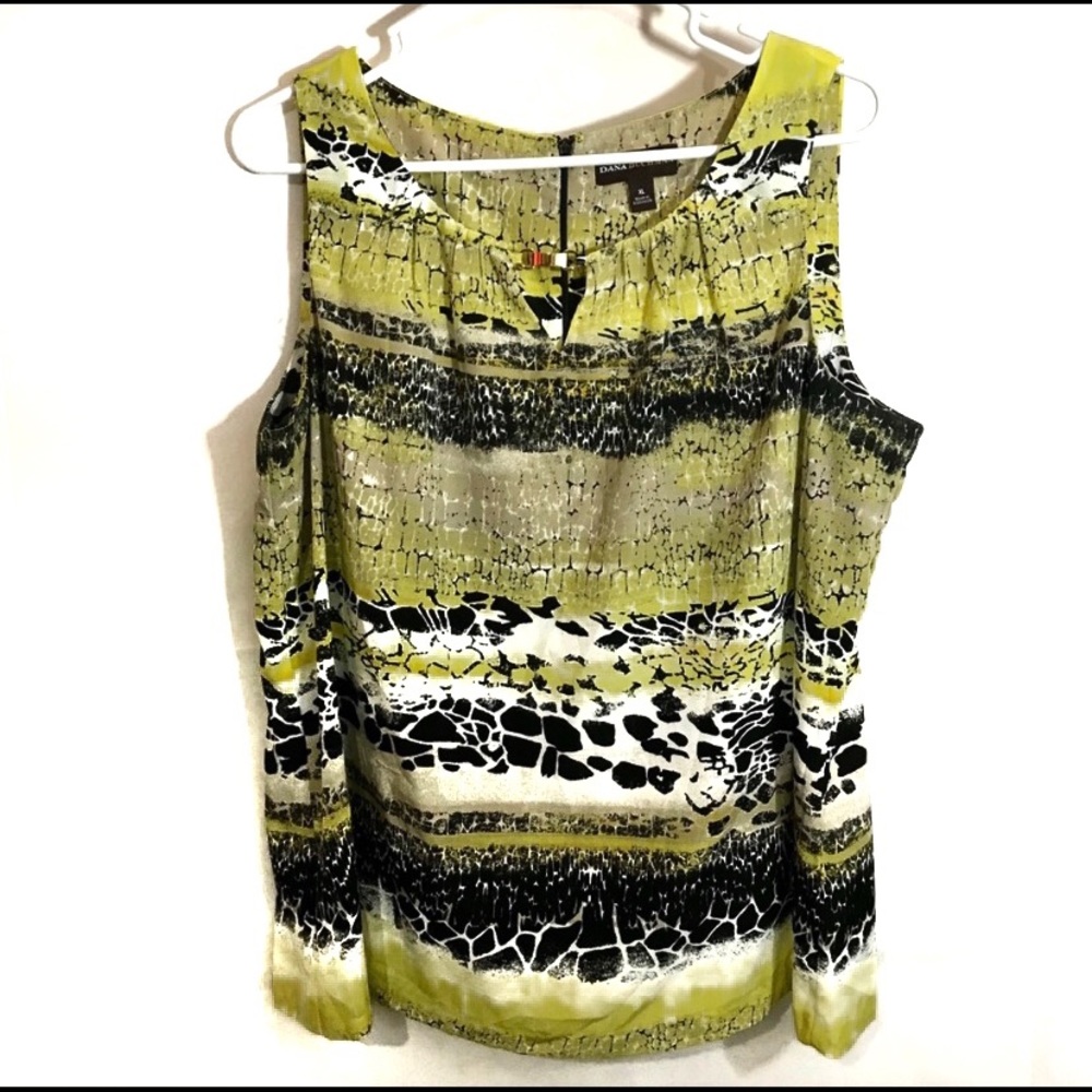 Dana Buchman yellow animal print top size XL